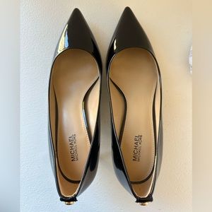 Michael Kors pumps size 6 & 1/2